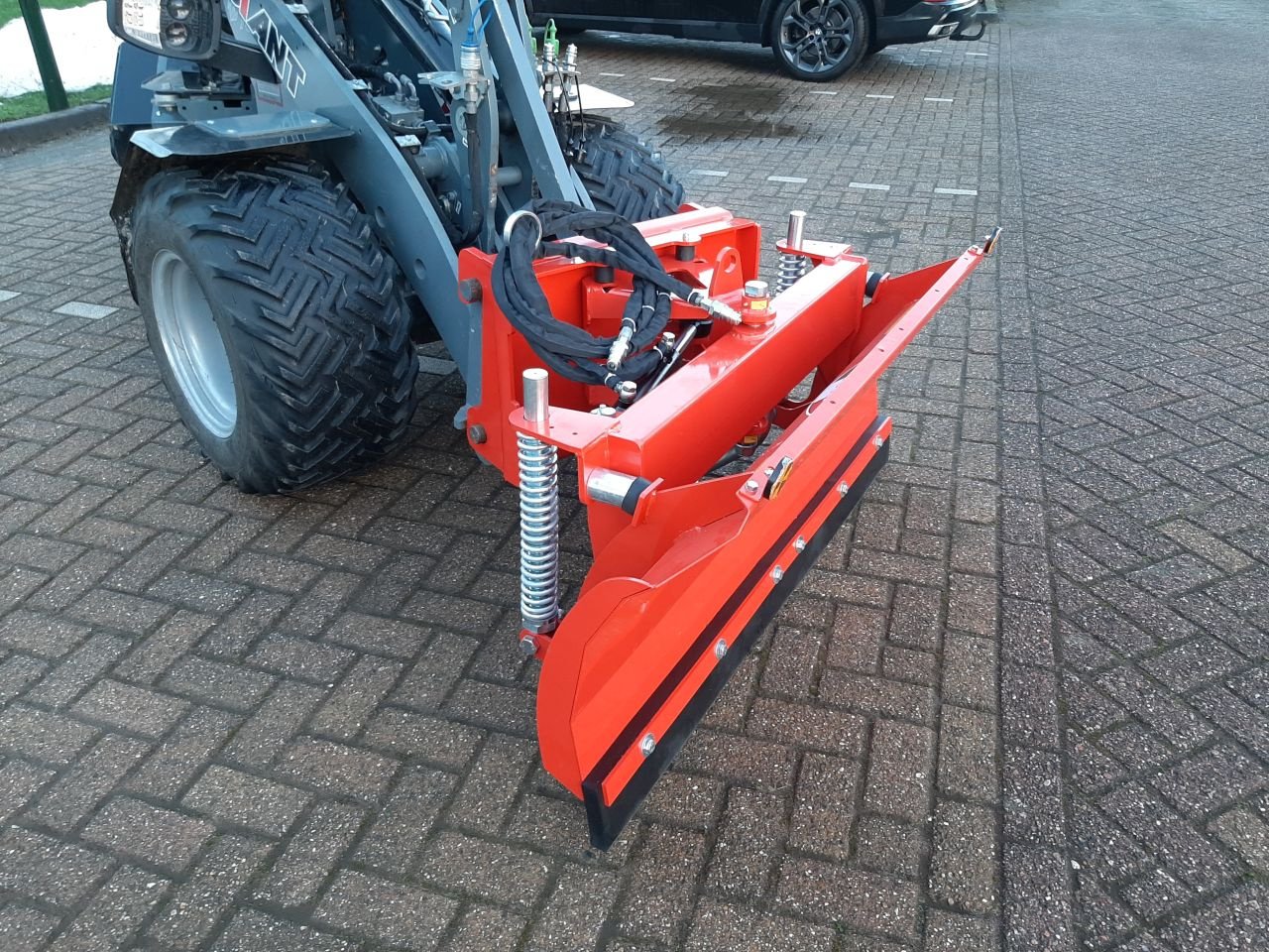 Knickgelenkte Baggerlader of the type Boxer SS 1400, Neumaschine in Hardegarijp (Picture 2)