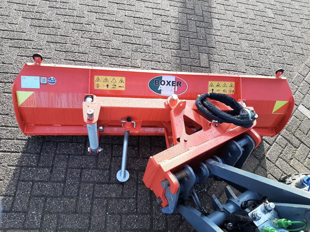 Knickgelenkte Baggerlader typu Boxer SS 2000, Neumaschine v Hardegarijp (Obrázek 4)