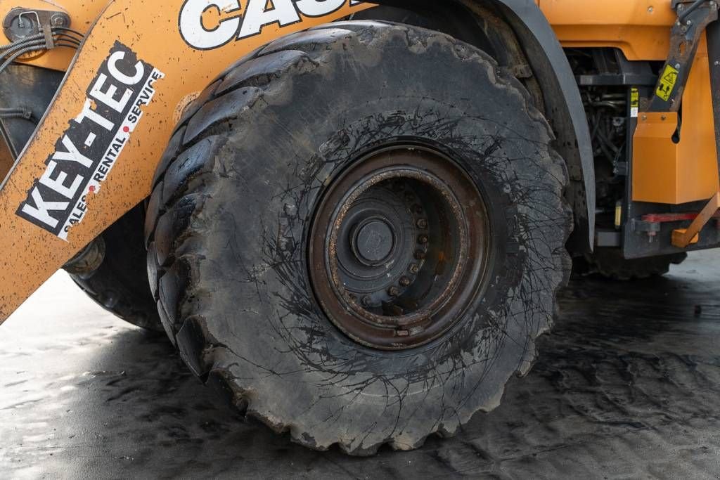 Knickgelenkte Baggerlader van het type Case 1121 G Evolution, Gebrauchtmaschine in Moerbeke (Foto 9)