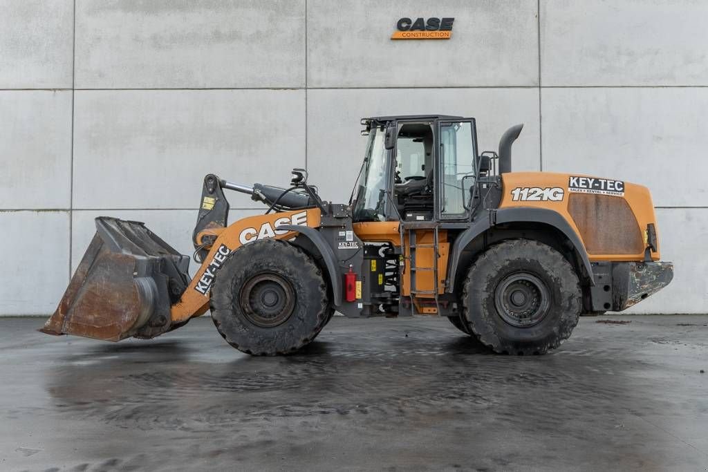 Knickgelenkte Baggerlader van het type Case 1121 G Evolution, Gebrauchtmaschine in Moerbeke (Foto 3)