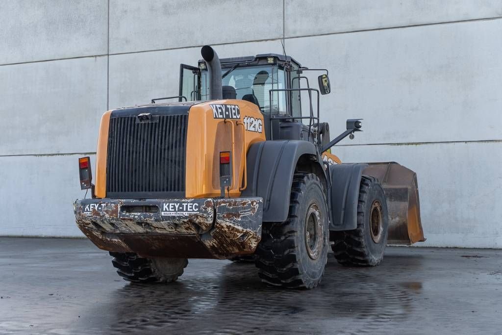 Knickgelenkte Baggerlader van het type Case 1121 G Evolution, Gebrauchtmaschine in Moerbeke (Foto 4)