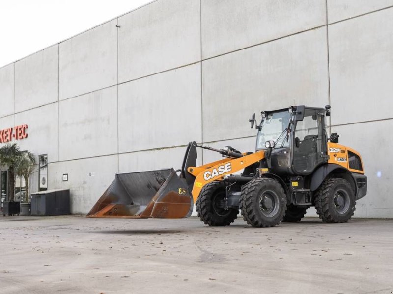 Knickgelenkte Baggerlader des Typs Case 321 F, Gebrauchtmaschine in Moerbeke (Bild 1)