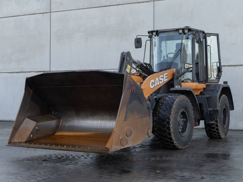 Knickgelenkte Baggerlader van het type Case 721 G Evolution, Gebrauchtmaschine in Moerbeke