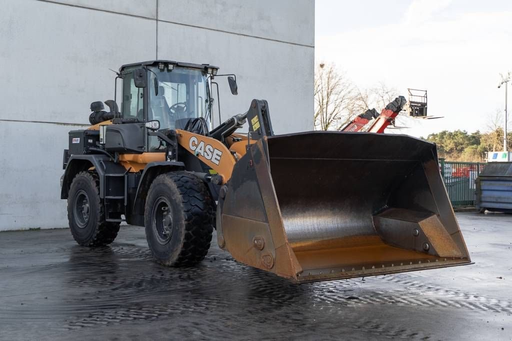Knickgelenkte Baggerlader van het type Case 721 G Evolution, Gebrauchtmaschine in Moerbeke (Foto 2)