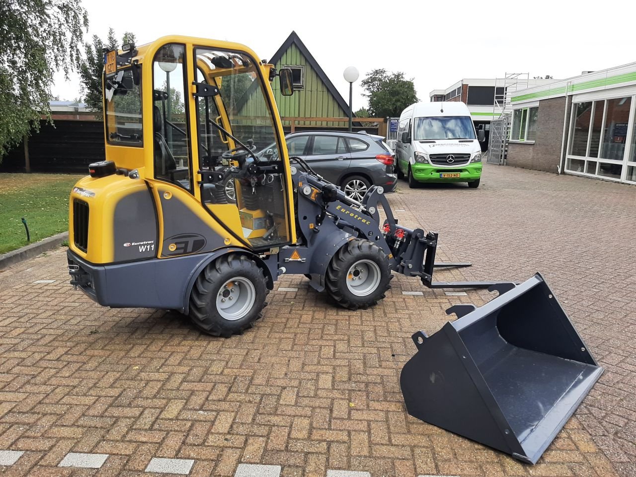 Knickgelenkte Baggerlader van het type Eurotrac W11-IC, Gebrauchtmaschine in Hardegarijp (Foto 2)