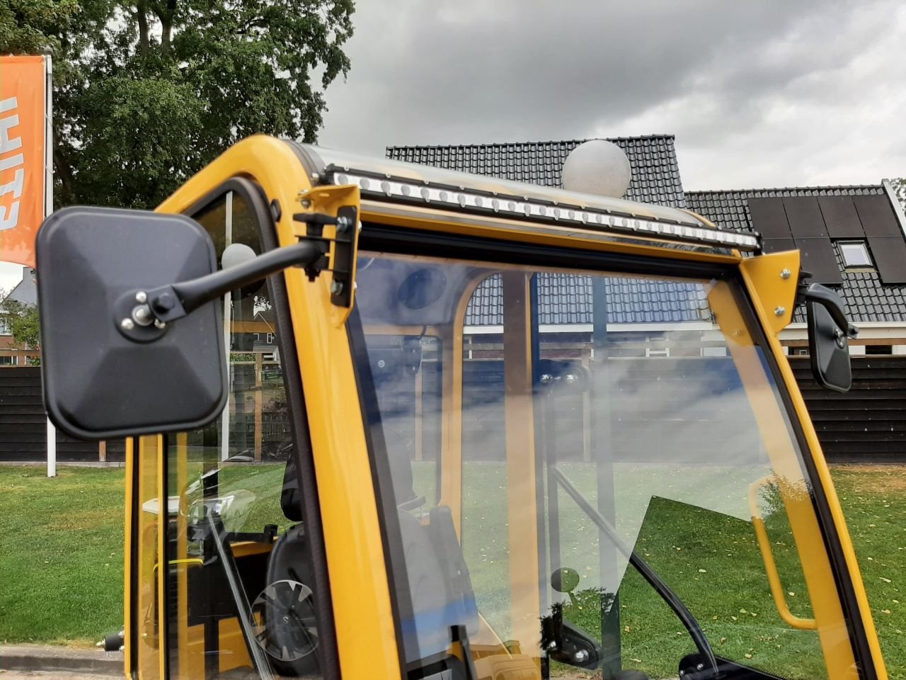 Knickgelenkte Baggerlader van het type Eurotrac W11-IC, Gebrauchtmaschine in Hardegarijp (Foto 8)