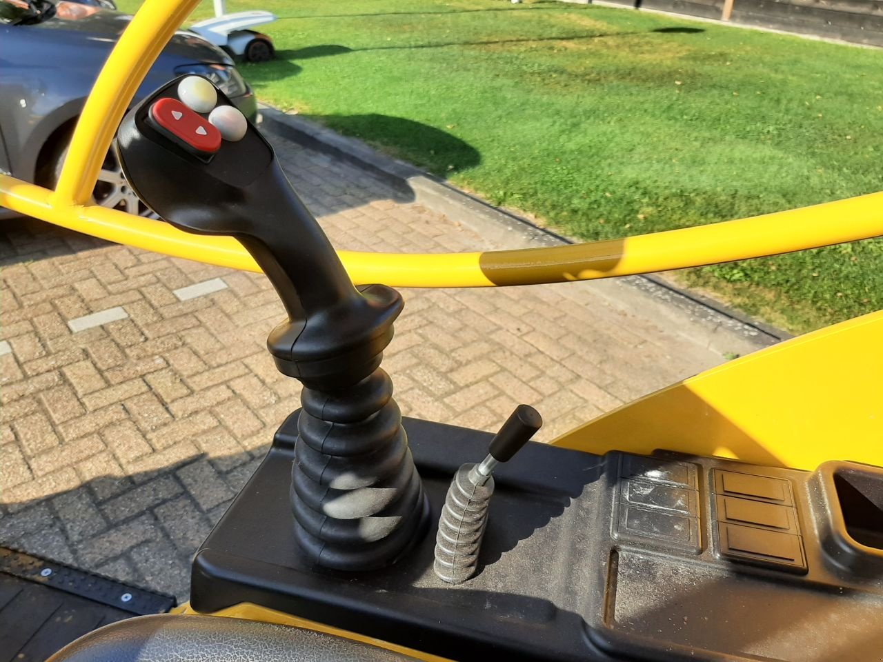 Knickgelenkte Baggerlader van het type Eurotrac W12 MS, Gebrauchtmaschine in Hardegarijp (Foto 10)