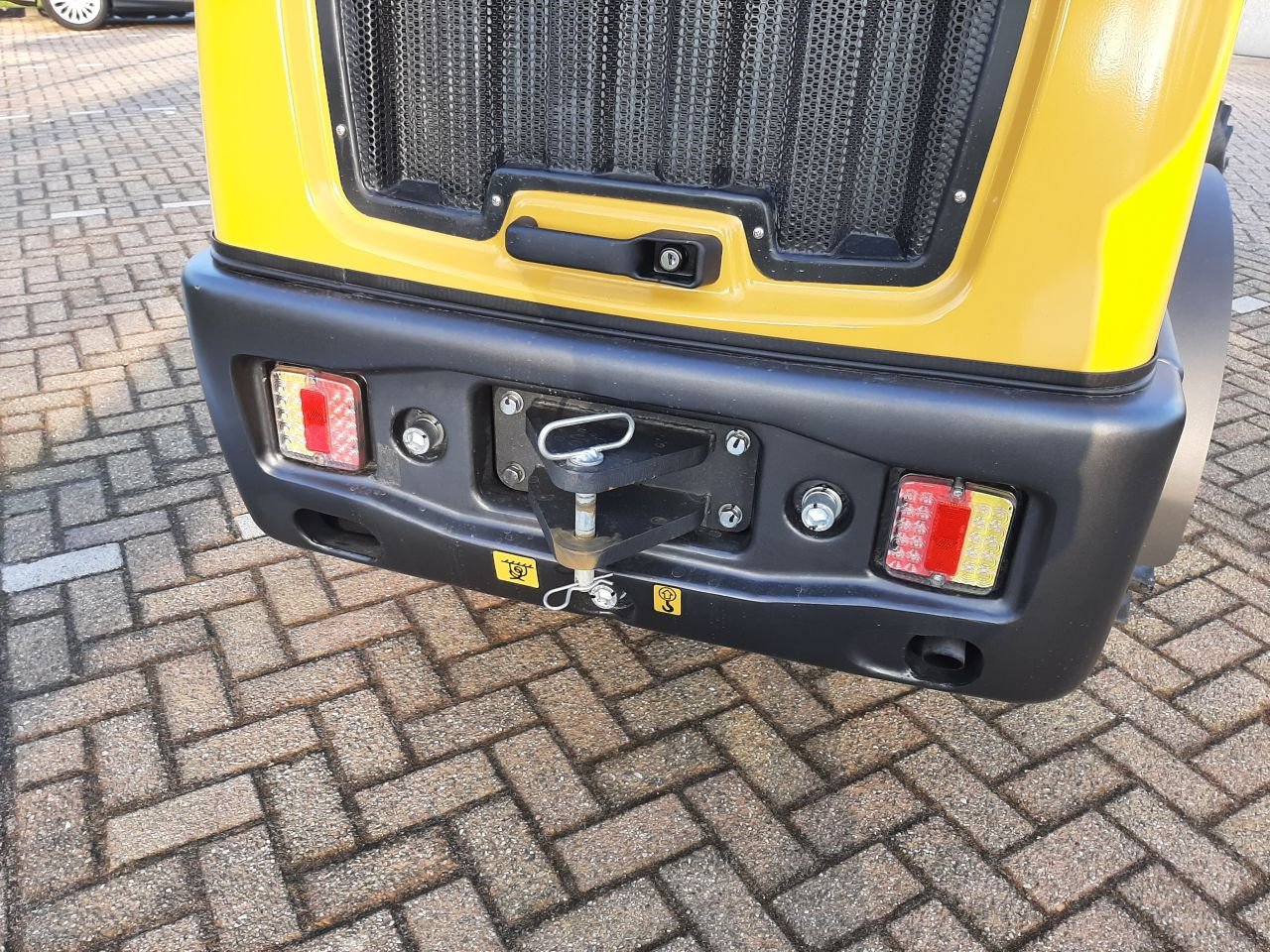 Knickgelenkte Baggerlader van het type Eurotrac W12 MS, Neumaschine in Hardegarijp (Foto 4)