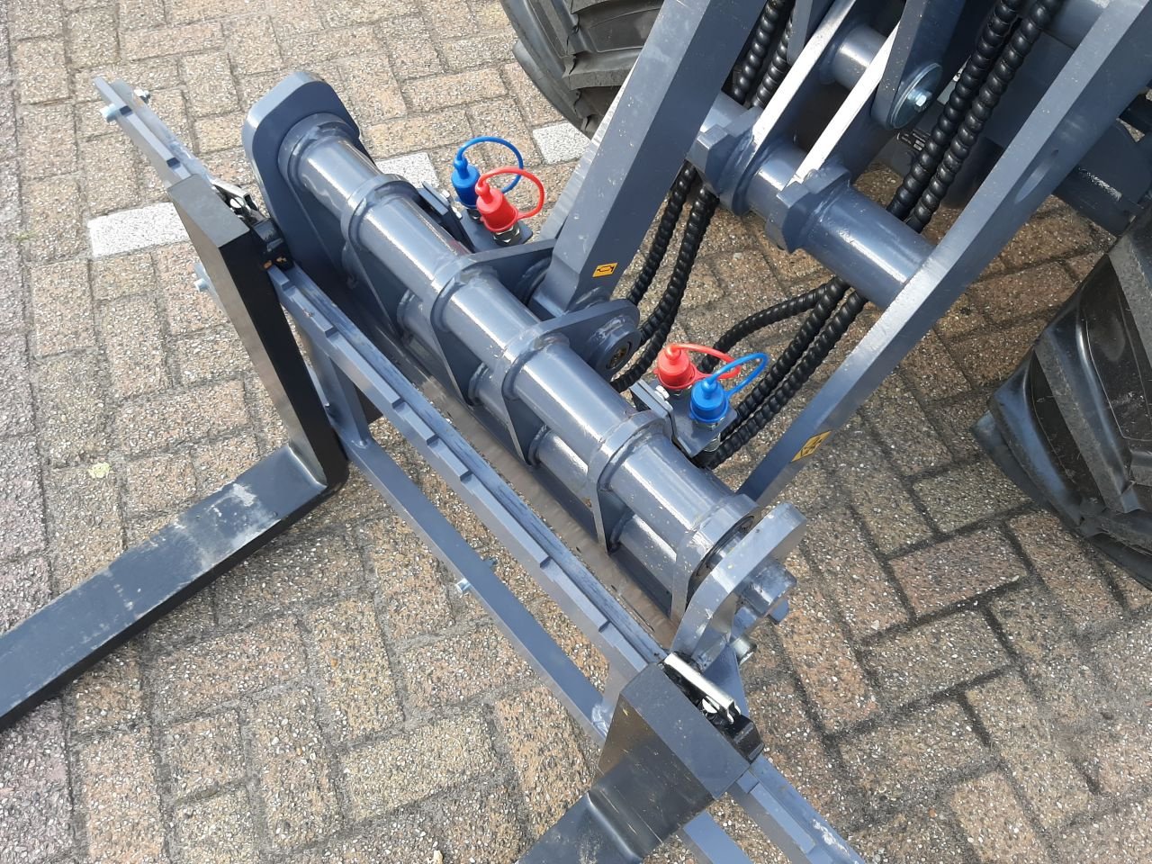 Knickgelenkte Baggerlader типа Eurotrac W12 S, Gebrauchtmaschine в Hardegarijp (Фотография 9)