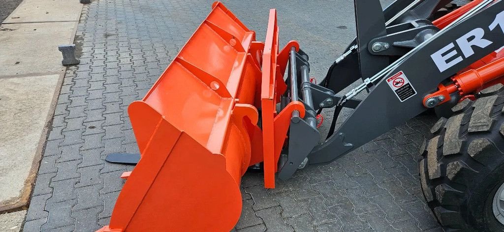 Knickgelenkte Baggerlader del tipo Everun ER 16, Gebrauchtmaschine In Scharsterbrug (Immagine 4)