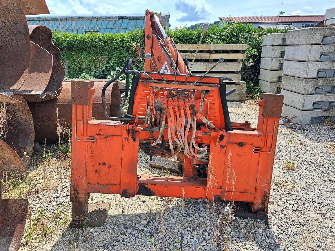 Knickgelenkte Baggerlader типа FAI 555, Gebrauchtmaschine в Nürnberg (Фотография 8)