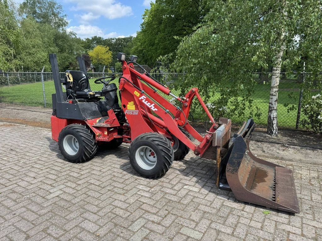 Knickgelenkte Baggerlader typu Fuchs F853H Shovel loader, Gebrauchtmaschine v Harskamp (Obrázek 3)