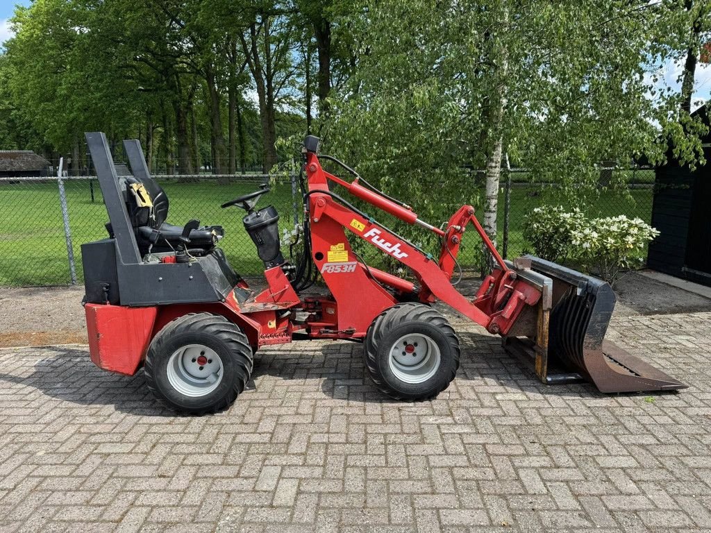 Knickgelenkte Baggerlader typu Fuchs F853H Shovel loader, Gebrauchtmaschine v Harskamp (Obrázek 4)