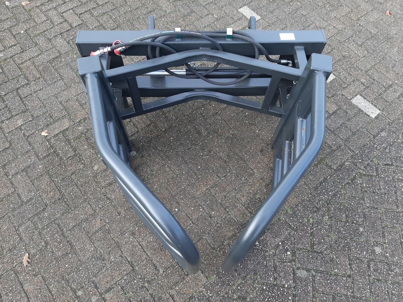 Knickgelenkte Baggerlader tip HSM Balenklem GiANT snelwissel, Neumaschine in Hardegarijp (Poză 7)