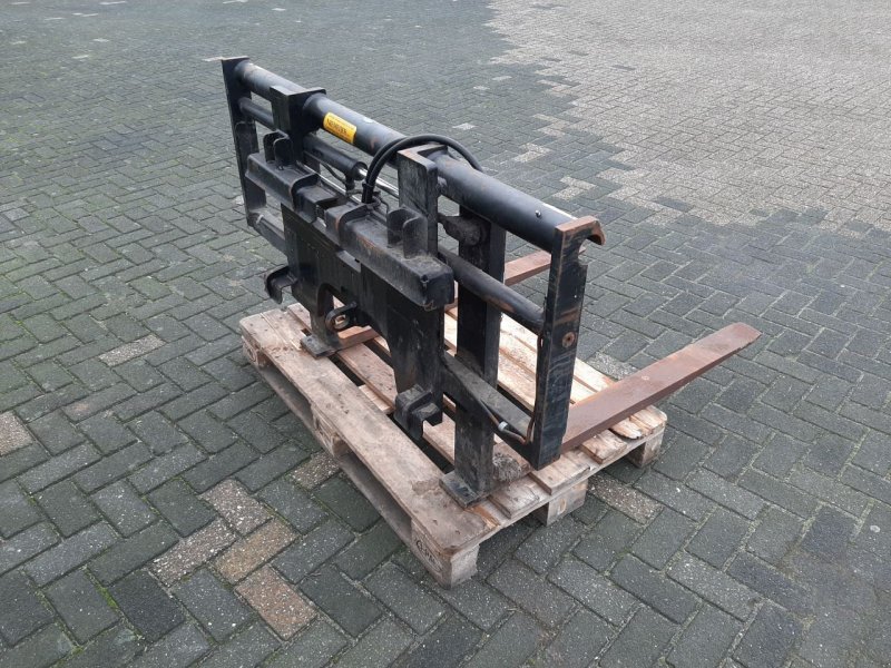 Knickgelenkte Baggerlader van het type HSM Palletvork, Gebrauchtmaschine in Hardegarijp