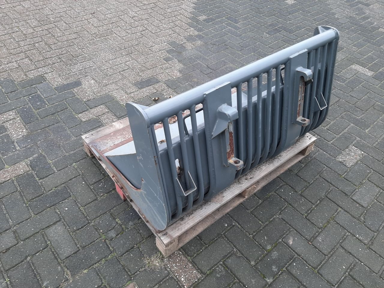 Knickgelenkte Baggerlader of the type HSM Puinbak met GiANT compact snelwi, Gebrauchtmaschine in Hardegarijp (Picture 3)