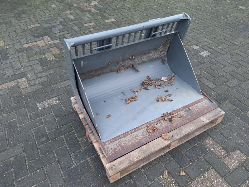 Knickgelenkte Baggerlader del tipo HSM Puinbak met GiANT compact snelwi, Gebrauchtmaschine en Hardegarijp