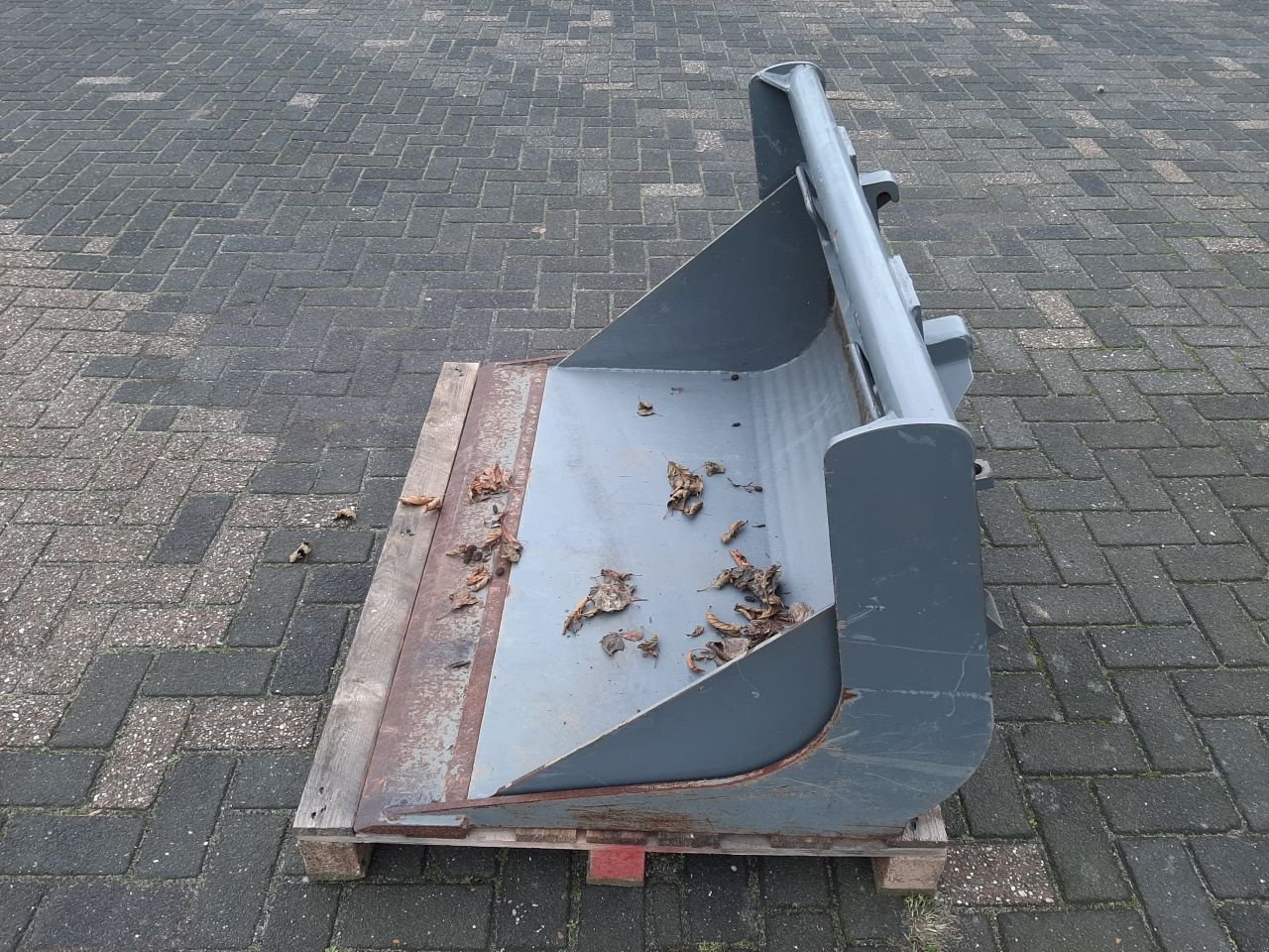 Knickgelenkte Baggerlader of the type HSM Puinbak met GiANT compact snelwi, Gebrauchtmaschine in Hardegarijp (Picture 4)