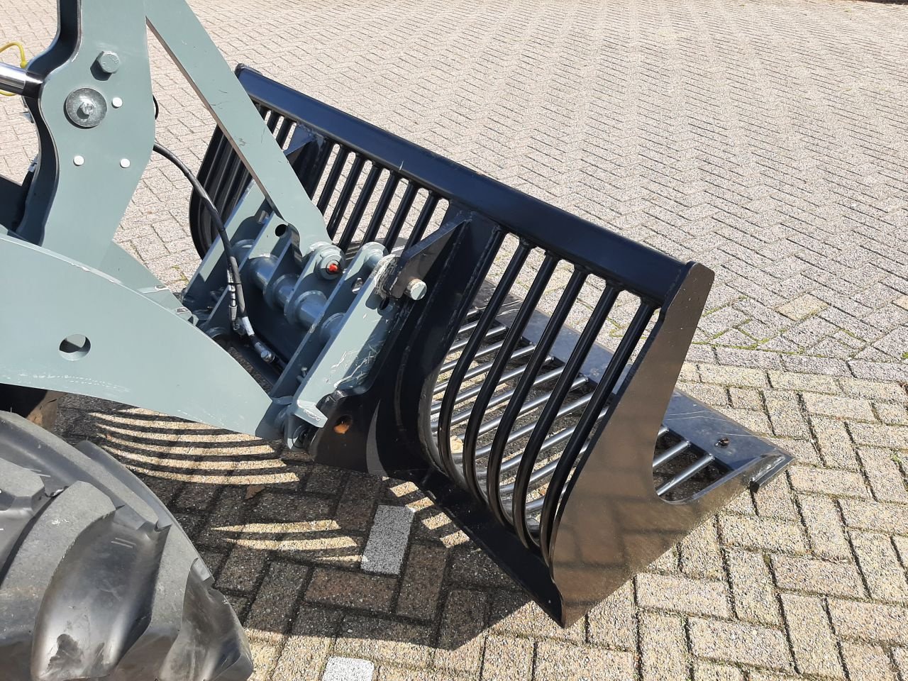 Knickgelenkte Baggerlader a típus HSM Puinriek / Puinbak 1.60m, Neumaschine ekkor: Hardegarijp (Kép 3)