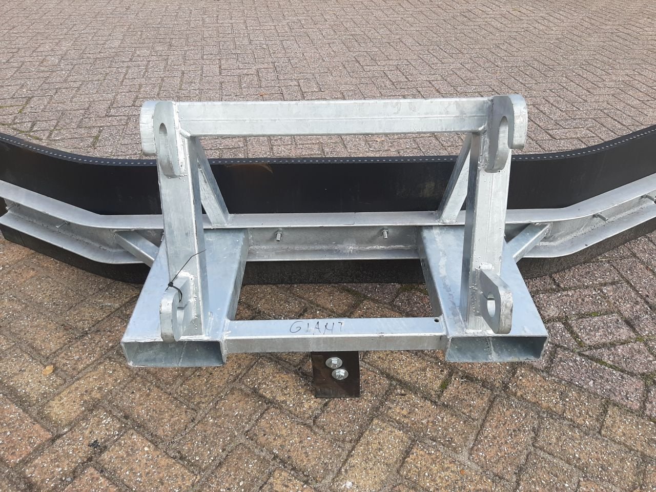 Knickgelenkte Baggerlader van het type HSM Rubberschuif 2.10m, Neumaschine in Hardegarijp (Foto 5)