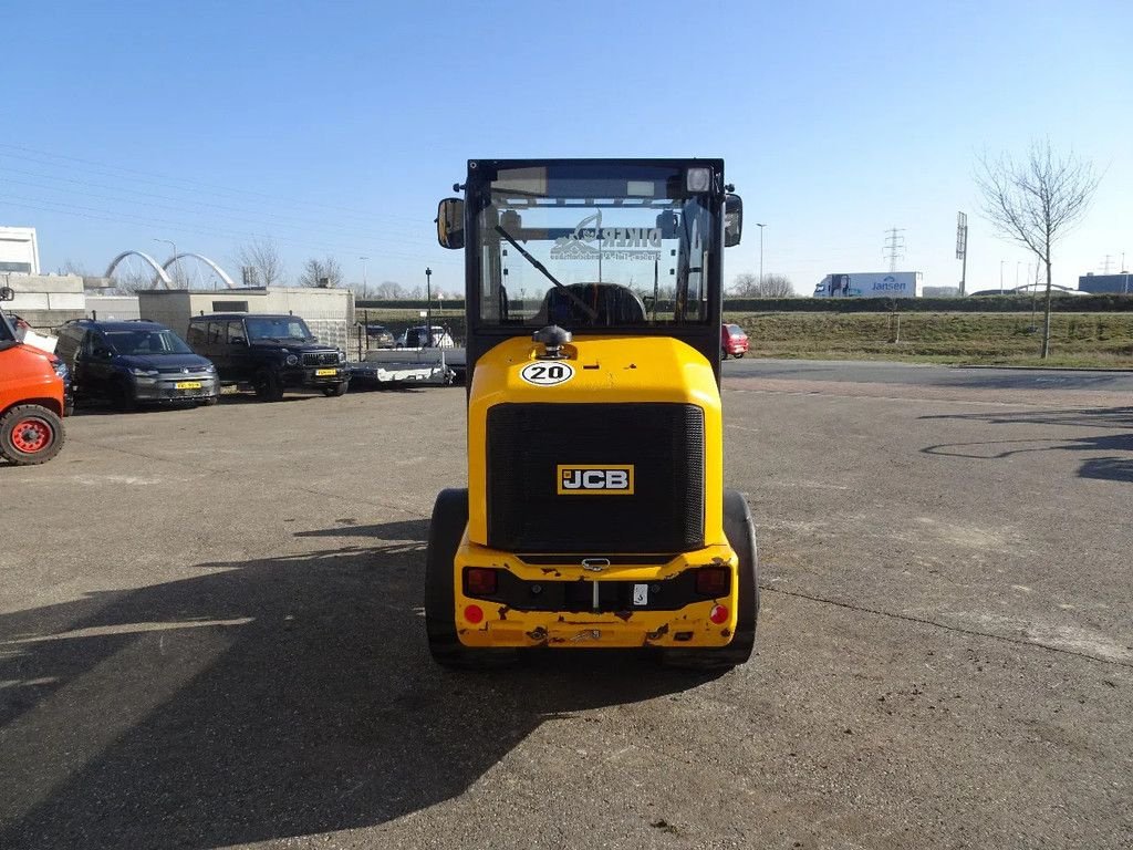 Knickgelenkte Baggerlader типа JCB 403, Gebrauchtmaschine в Zutphen (Фотография 5)