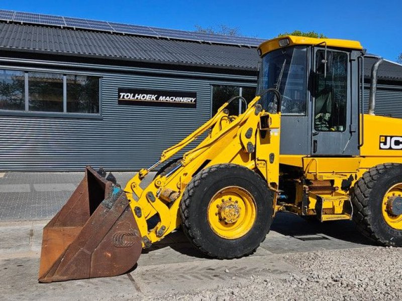 Knickgelenkte Baggerlader tipa JCB 411 loader, Gebrauchtmaschine u Scharsterbrug