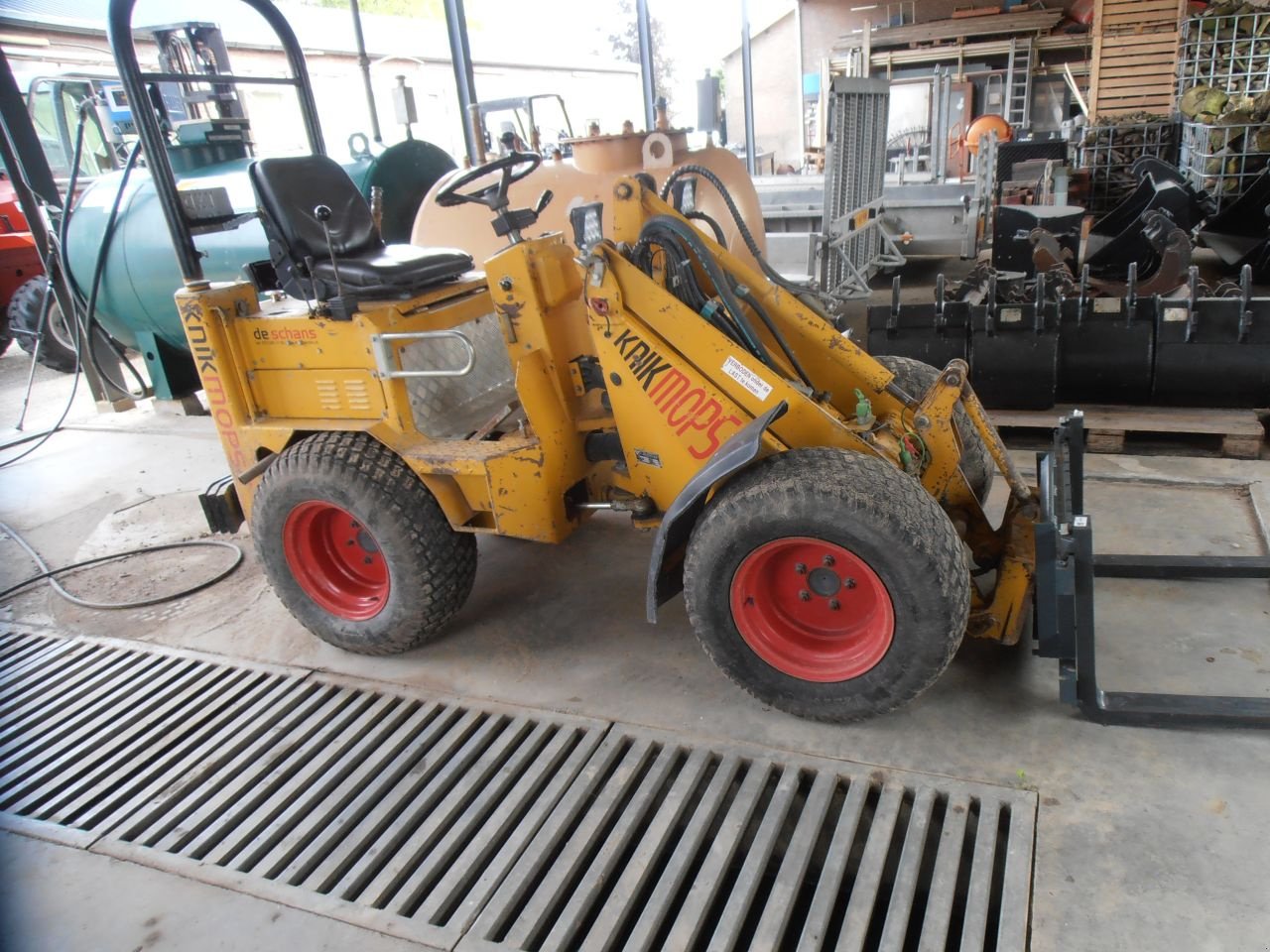 Knickgelenkte Baggerlader типа Knikmops 130-90, Gebrauchtmaschine в Kerkdriel (Фотография 2)