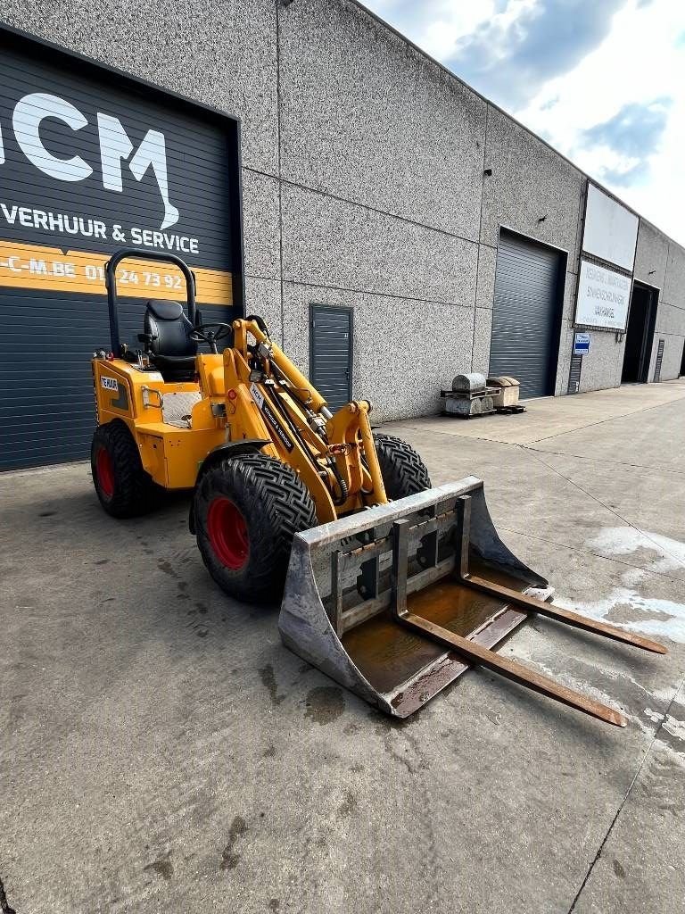 Knickgelenkte Baggerlader of the type Knikmops KM 250, Gebrauchtmaschine in Booischot (Picture 10)