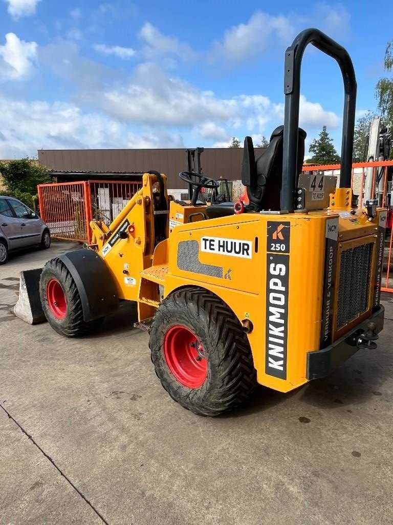 Knickgelenkte Baggerlader of the type Knikmops KM 250, Gebrauchtmaschine in Booischot (Picture 5)