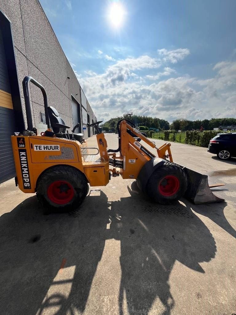 Knickgelenkte Baggerlader of the type Knikmops KM 250, Gebrauchtmaschine in Booischot (Picture 9)