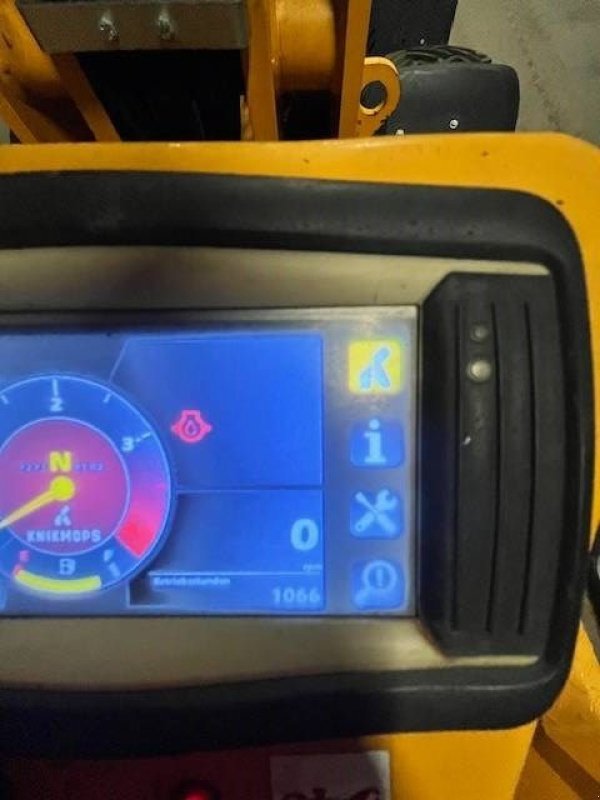 Knickgelenkte Baggerlader типа Knikmops KM 250, Gebrauchtmaschine в Booischot (Фотография 10)