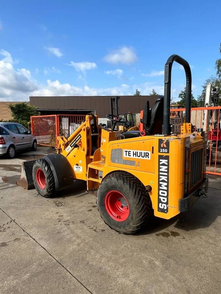 Knickgelenkte Baggerlader типа Knikmops KM 250, Gebrauchtmaschine в Booischot (Фотография 4)