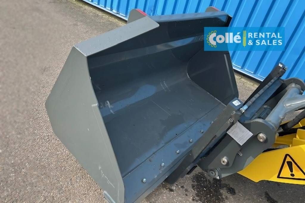 Knickgelenkte Baggerlader van het type Kramer 5055e 2021, Gebrauchtmaschine in Sittard (Foto 10)