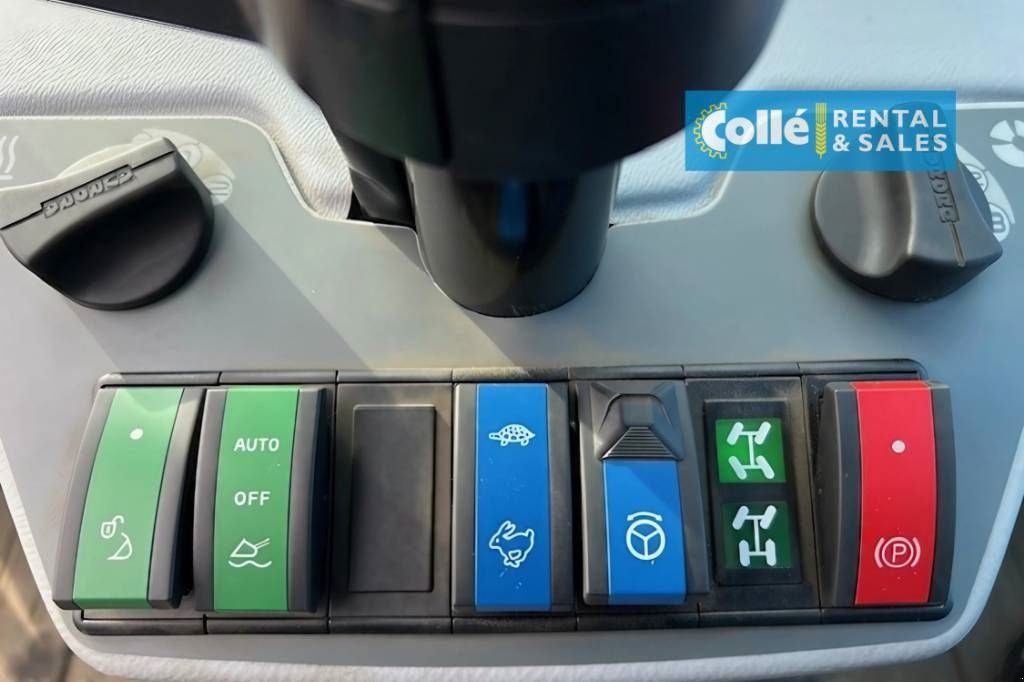 Knickgelenkte Baggerlader van het type Kramer 5055e 2021, Gebrauchtmaschine in Sittard (Foto 11)