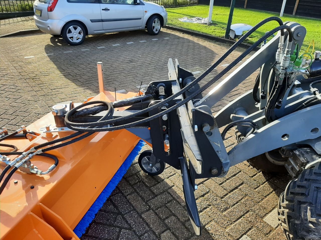 Knickgelenkte Baggerlader vrste Padagas veegborstel voor GiANT 1.45m, Neumaschine v Hardegarijp (Slika 4)