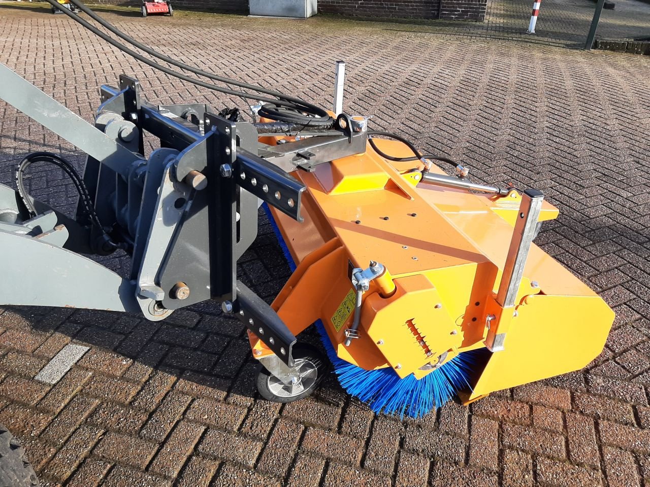 Knickgelenkte Baggerlader vrste Padagas veegborstel voor GiANT 1.45m, Neumaschine v Hardegarijp (Slika 3)