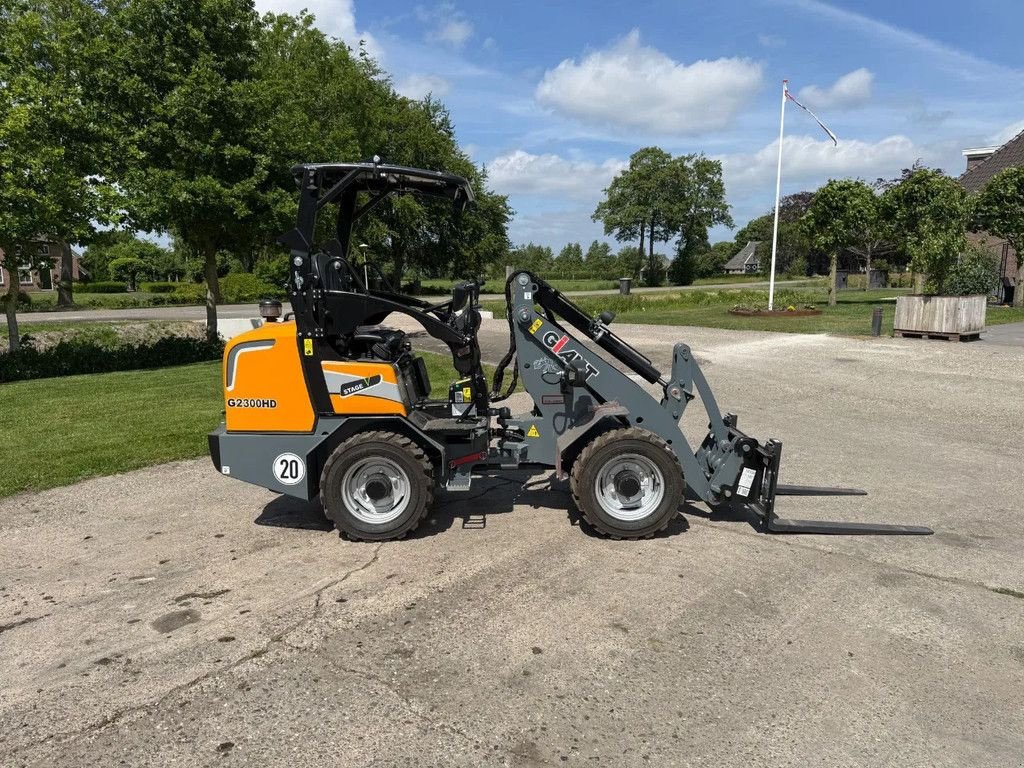 Knickgelenkte Baggerlader za tip Sonstige Giant 2300 HD NIEUW!!!, Gebrauchtmaschine u Ruinerwold (Slika 1)