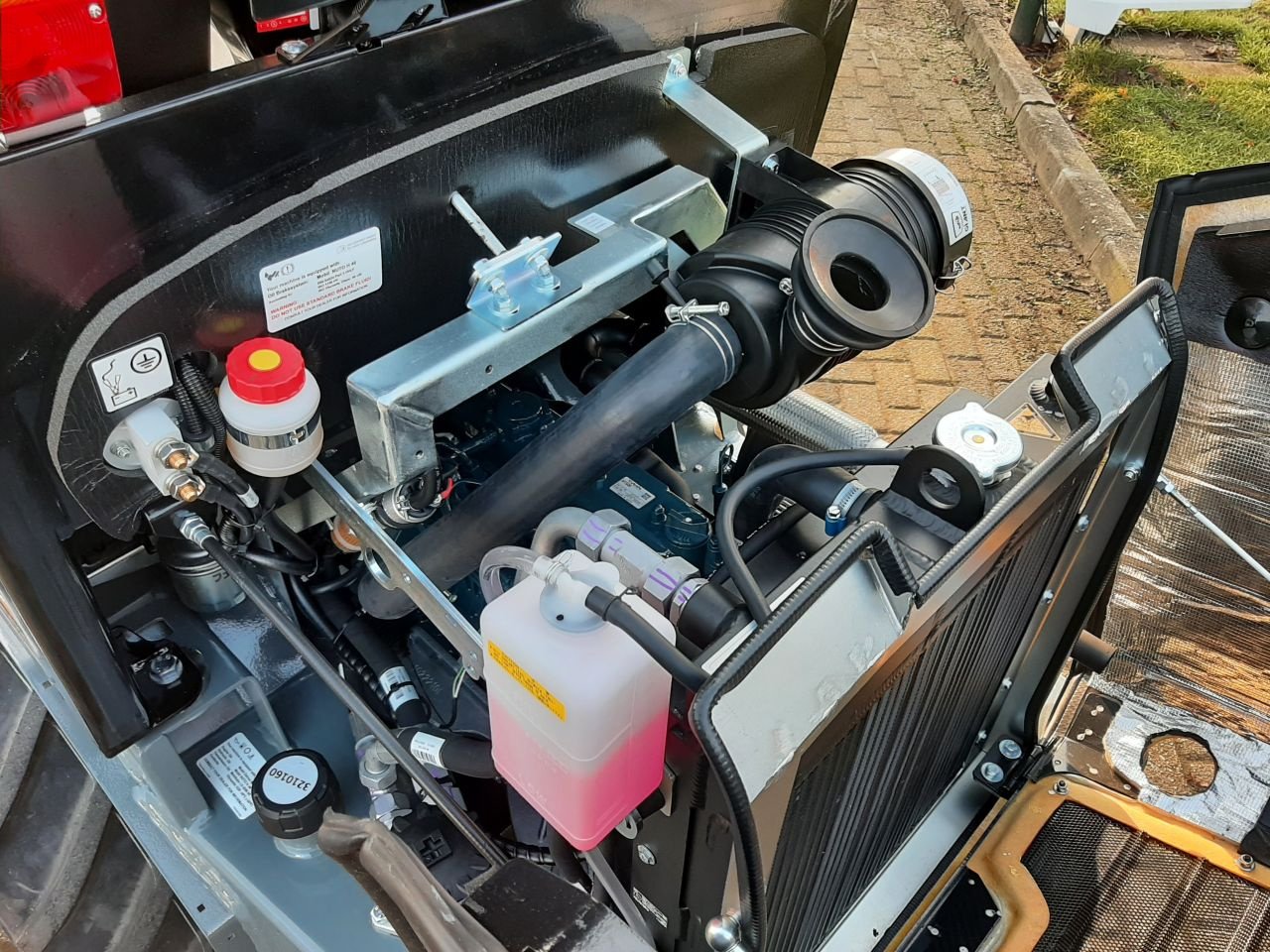 Knickgelenkte Baggerlader typu Sonstige Giant G2300 X-tra HD, Neumaschine v Hardegarijp (Obrázek 11)