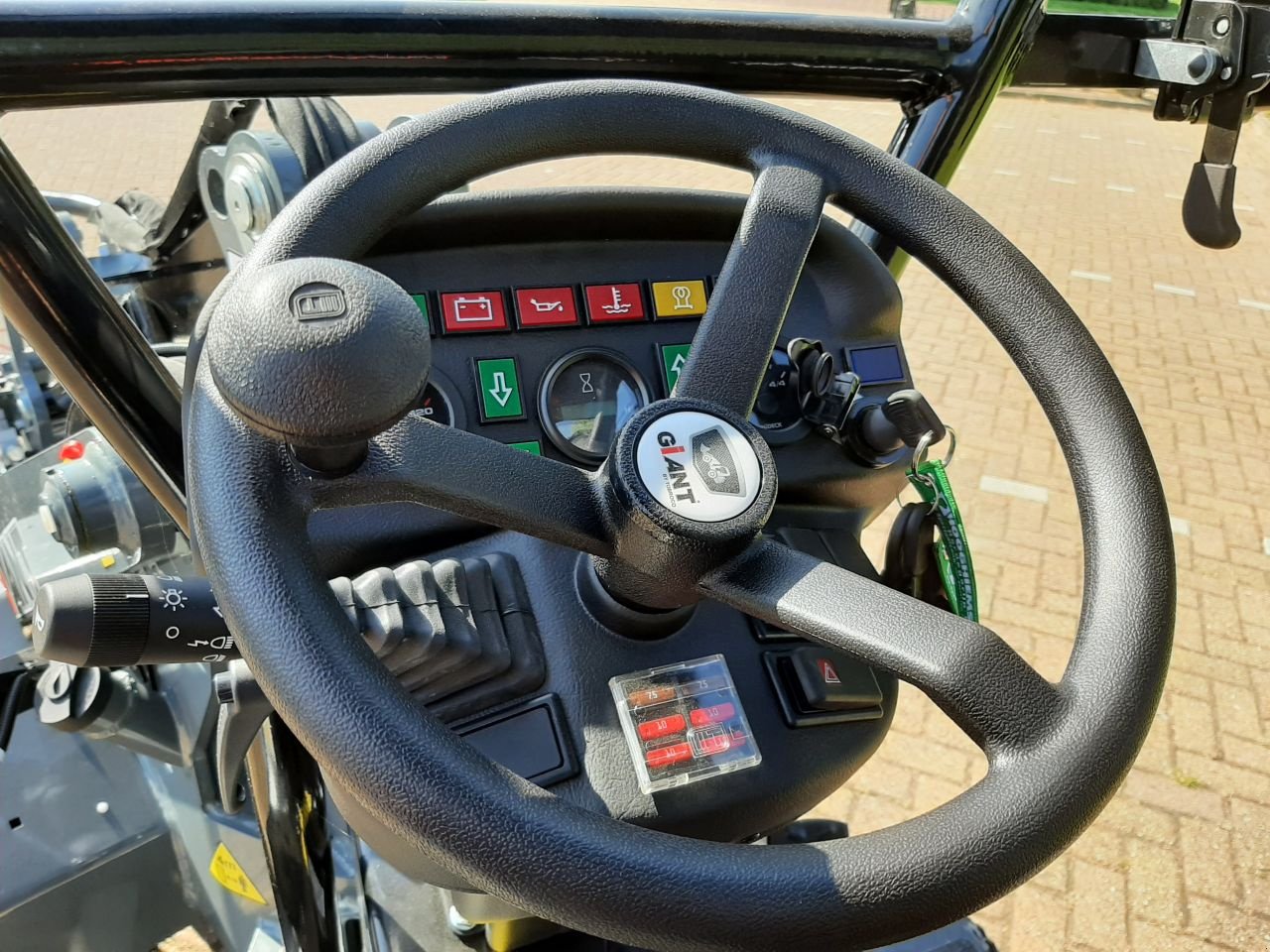 Knickgelenkte Baggerlader a típus Sonstige Giant G2300 X-tra HD, Neumaschine ekkor: Hardegarijp (Kép 9)