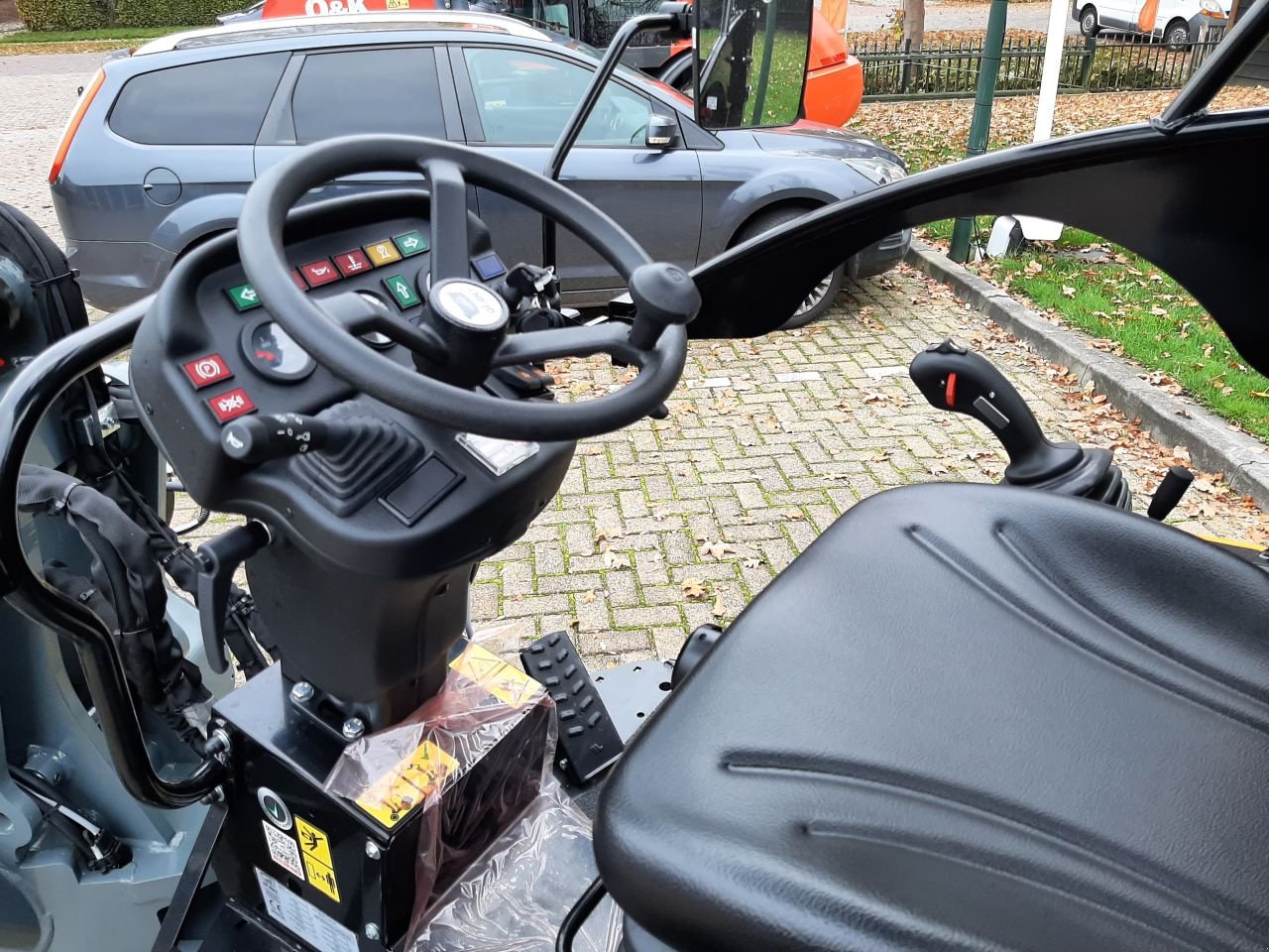 Knickgelenkte Baggerlader of the type Sonstige Giant G2500 X-tra HD, Neumaschine in Hardegarijp (Picture 10)