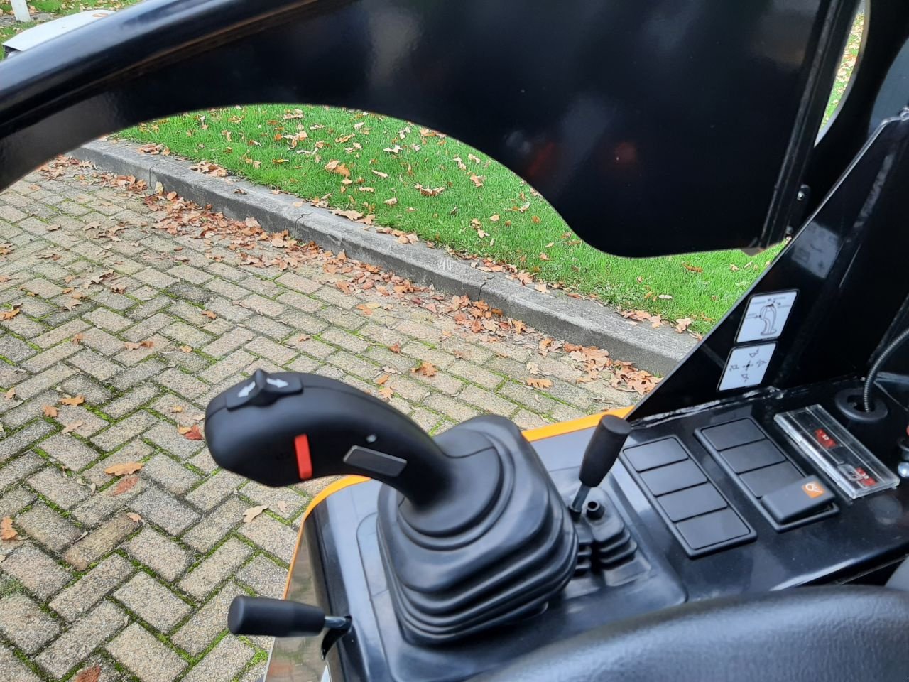 Knickgelenkte Baggerlader of the type Sonstige Giant G2500 X-tra HD, Neumaschine in Hardegarijp (Picture 11)