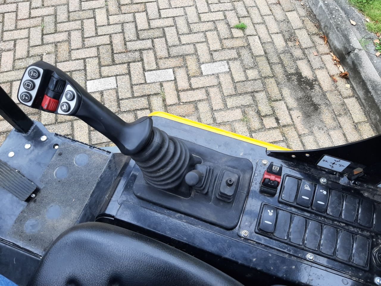 Knickgelenkte Baggerlader типа Sonstige Giant G2700 HD Plus, Gebrauchtmaschine в Hardegarijp (Фотография 10)