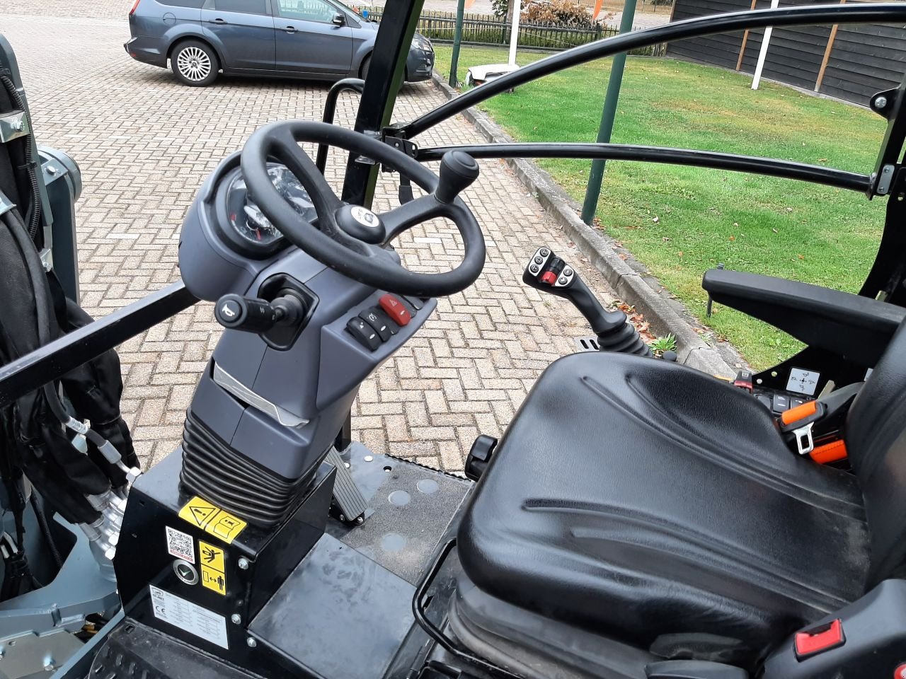 Knickgelenkte Baggerlader типа Sonstige Giant G2700 HD Plus, Gebrauchtmaschine в Hardegarijp (Фотография 9)