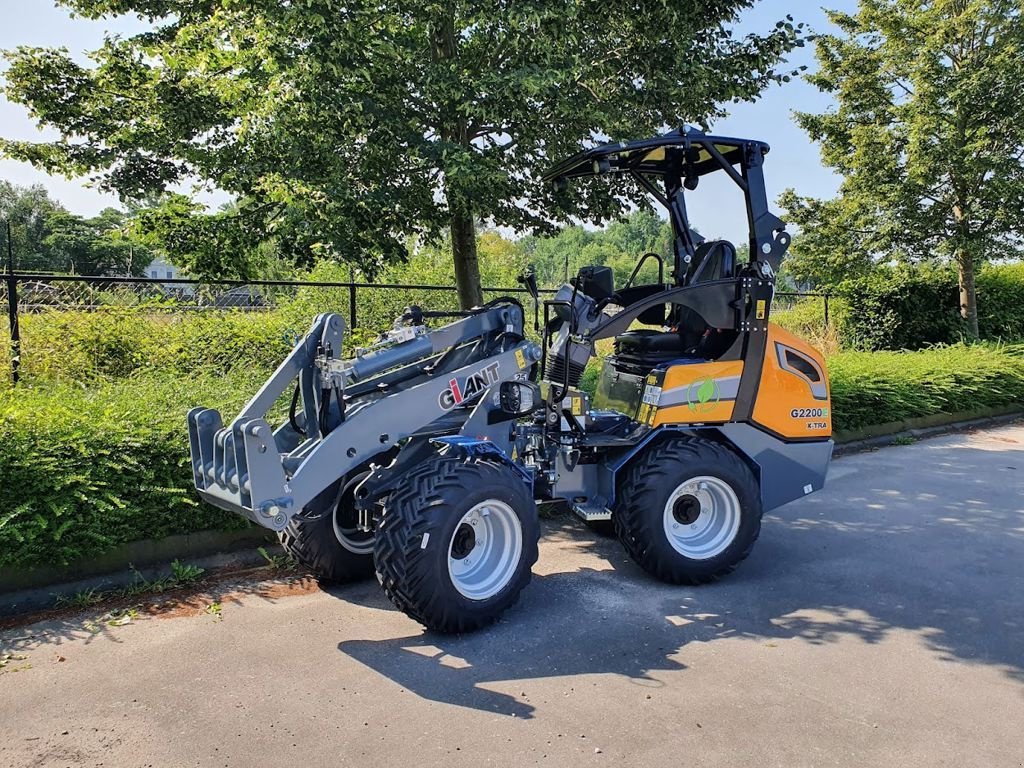 Knickgelenkte Baggerlader del tipo Sonstige Giant Tobroco G2200E X-TRA Kniklader, Neumaschine In Bladel (Immagine 3)