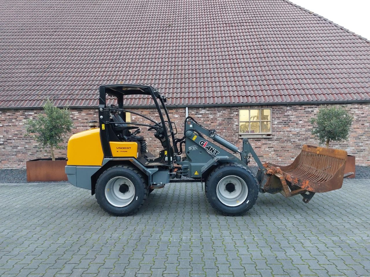 Knickgelenkte Baggerlader a típus Sonstige Giant V 5003 T X-tra HD, Gebrauchtmaschine ekkor: Nijelamer (Kép 2)