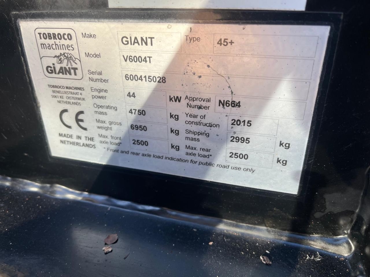 Knickgelenkte Baggerlader des Typs Sonstige Giant V6004T, Gebrauchtmaschine in Nijelamer (Bild 10)