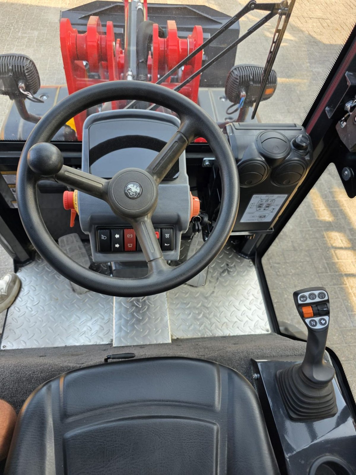 Knickgelenkte Baggerlader a típus Sonstige Heracles H280 Pro, Neumaschine ekkor: Breda (Kép 10)