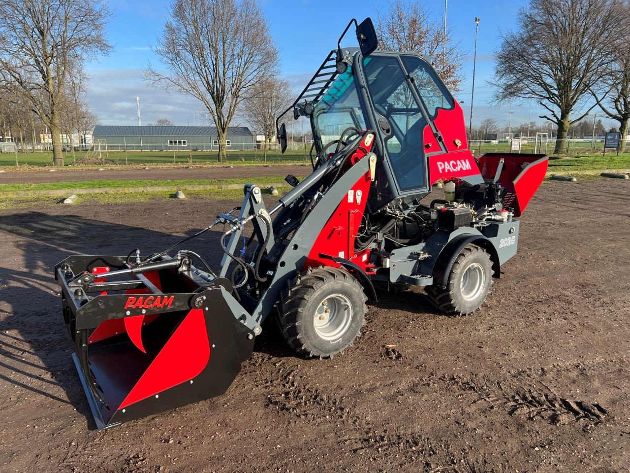 Knickgelenkte Baggerlader des Typs Sonstige PACAM minishovel Hoflader, Neumaschine in Deurne (Bild 9)