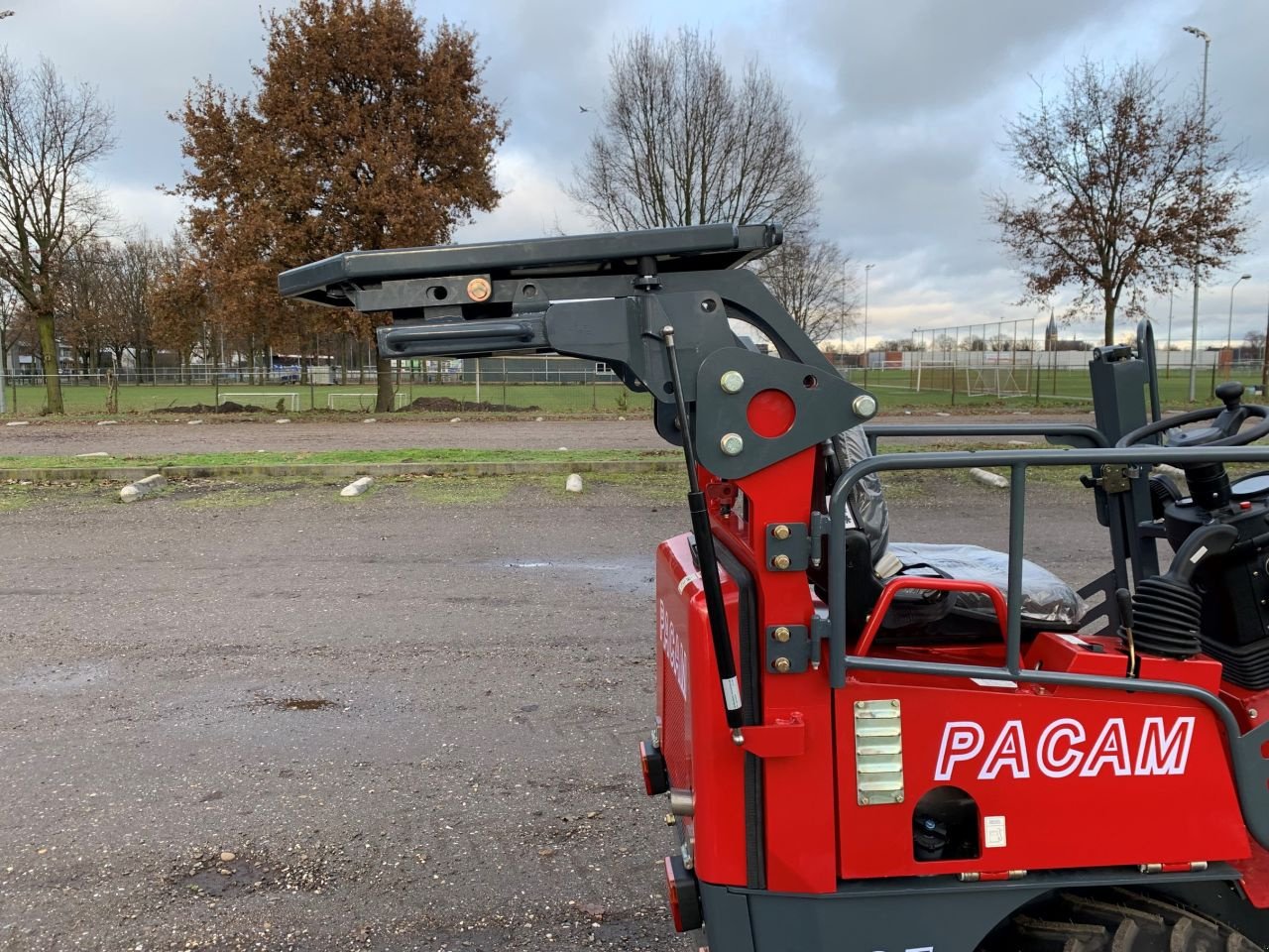 Knickgelenkte Baggerlader des Typs Sonstige PACAM minishovel Hoflader, Neumaschine in Deurne (Bild 5)
