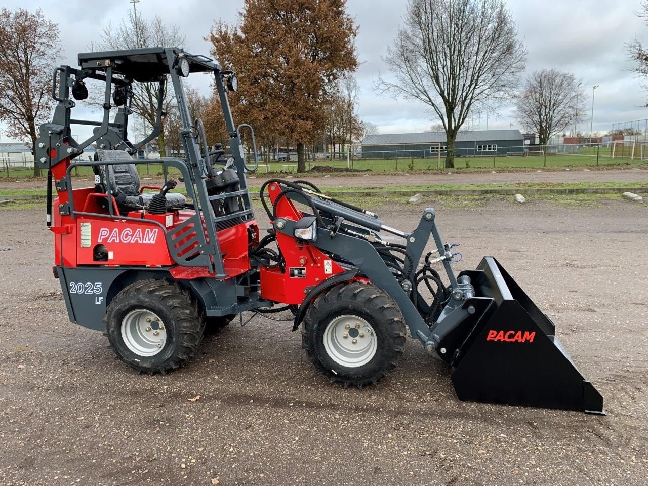 Knickgelenkte Baggerlader des Typs Sonstige PACAM PACAM kniklader minishovel Hoflader, Neumaschine in Deurne (Bild 2)